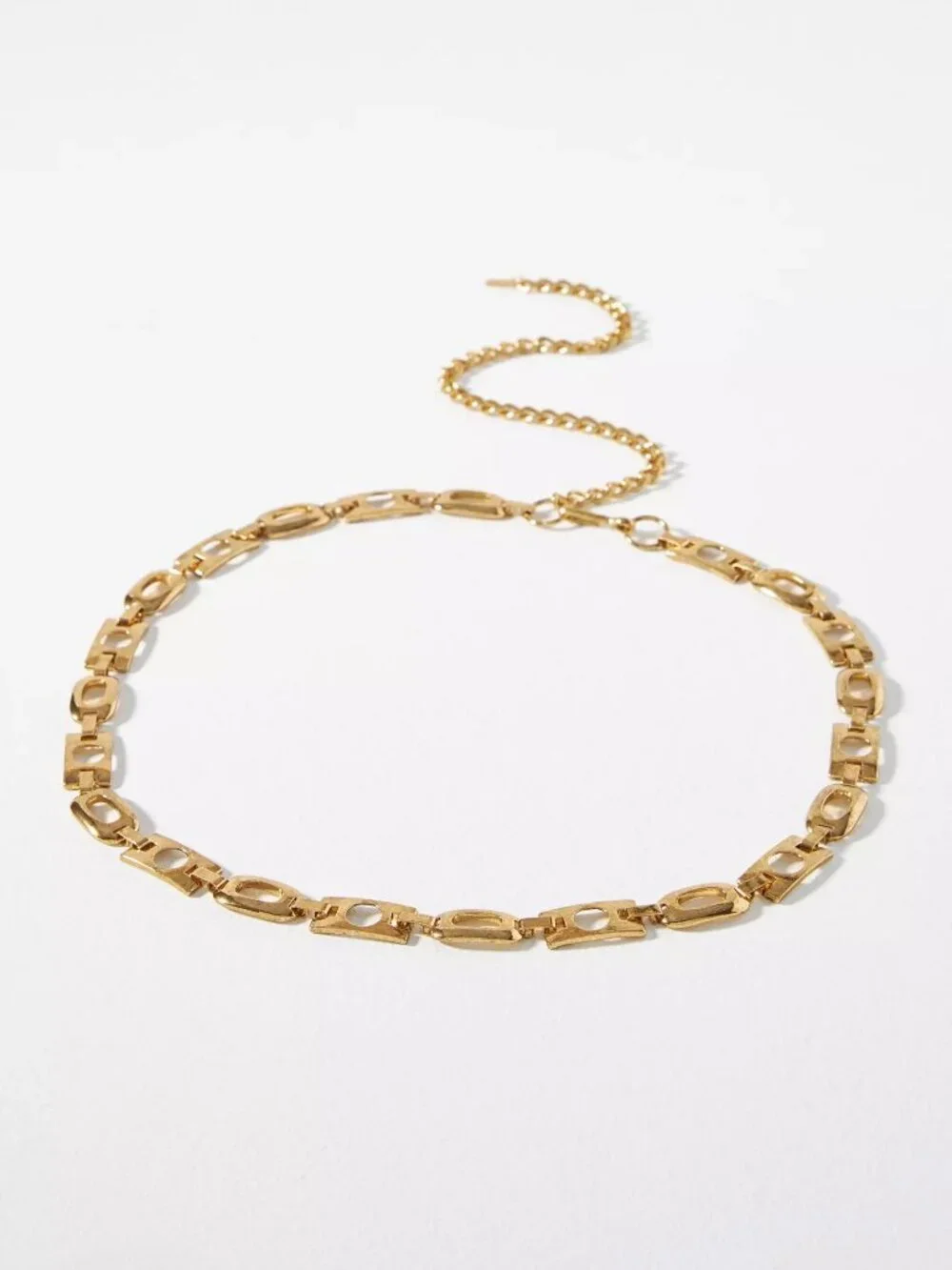 S/M RIXO NWT Novie Chain Belt  498. 275   New with tags, brand new. The mannequi